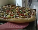 Foto langkah ke 9 dari resep Pizza sederhana.