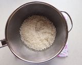 A picture of step 1 of Healthy meal, Japanese rice porridge.