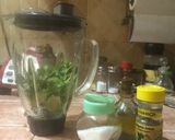 Foto del paso 2 de la receta: Salsa verde en crudo