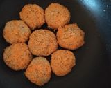 Foto del paso 5 de la receta: Albóndigas de zanahorias con quinoa y queso