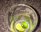 A picture of step 4 of Mango mojito.