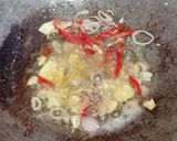 Foto langkah ke 3 dari resep Mie Tumis Udang.
