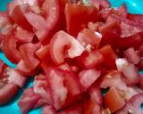 गुड और टमाटर की चटनी (Gur aur tamatar ki chutney recipe in Hindi) रेसिपी चरण 1 फोटो