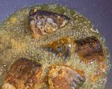 A picture of step 5 of Ghanaian fish stew.