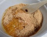 Mézes-meggyes túrótorta sütés nélkül recept fázis 1 fotója