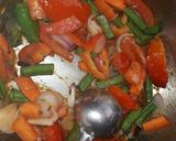வால்நட் தேங்காய் பால் வெஜ் கிரேவி(சொதி) (Walnut thenkaaipaal veg gravy recipe in tamil) ரெசிபி ஸ்டேப் 3 புகைப்படம்