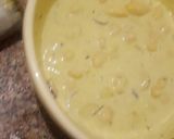 A picture of step 2 of Dahi phulki raita.