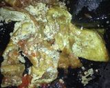 Foto langkah ke 1 dari resep Telur penyet sambal terasi.