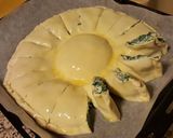 Foto del passaggio 4 della ricetta Girasole di sfoglia con ricotta e spinaci