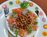 चणा सॅलेड (chana salad recipe in marathi) रेसिपी स्टेप 3 फोटो 