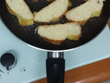 Pan de ajo y mantequilla