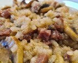 Foto del paso 7 de la receta: Chipirones salteados sobre cama de puré de patatas