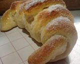 Foto del paso 5 de la receta: Medialunas de manteca