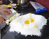 Foto langkah ke 3 dari resep Nastar Keranjang.