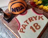 Tort na 18 lat dla Koszykarza krok przepisu 15 zdjęcie