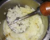 A picture of step 1 of Aloo chokha.