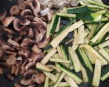 Koreai bibimbap jellegű rizstál recept fázis 2 fotója