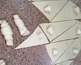 صورة لخطوة 3 من وصفة كرواسون بالجبن 🥐