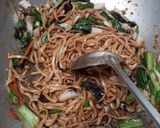 Foto langkah ke 7 dari resep Mie Urai.