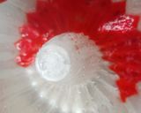 Foto langkah ke 3 dari resep Pudding Susu Merah Putih.