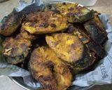 A picture of step 2 of Fish Curry.
