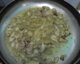 Foto langkah ke 3 dari resep Sambel Bawang Untuk Jualan.