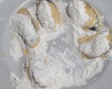 Foto langkah ke 2 dari resep Terong balut tepung.
