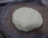 A picture of step 3 of Naan khatia.