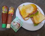 Foto langkah ke 4 dari resep Sandwich with smoke beef.