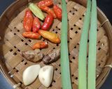 Foto langkah ke 1 dari resep Kuah Kerupuk Banjur.