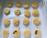 Foto langkah ke 2 dari resep Kue Kering Simple dan Ekonomis.
