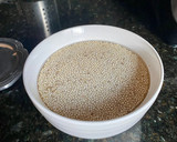 Foto del paso 1 de la receta: Crepes de quinoa
