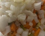 Foto del paso 2 de la receta: Redondo de pollo relleno con salsa española
