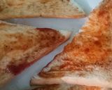 Foto langkah ke 4 dari resep Pizza Teflon (roti tawar).