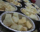 Foto langkah ke 1 dari resep Puding Roti #berburucelemekemas #resolusi2019.