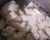 A picture of step 4 of Suji Rasgulle.