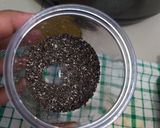 Foto langkah ke 2 dari resep Puding chia seeds.