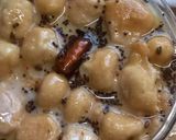 A picture of step 7 of Dahi fulki.