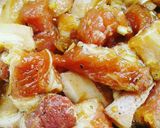 Hình bước làm 1 của món Thịt kho chả cá