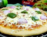 ચિઝી પીઝા (Cheesy Pizza Recipe In Gujarati) રેસીપી સ્ટેપ6ફોટો