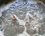 Gambar langkah 12 resipi Mee Ayam.