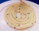 A picture of step 4 of Coconut Milk Murukku.