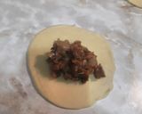 Foto del paso 4 de la receta: Empanadas de callampa rosada