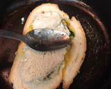 Foto del paso 5 de la receta: Tostada rellena de calabacín, anchoa y queso de cabra