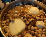 Foto del paso 3 de la receta: Caracoles pequeños de caldo, al estilo andaluz