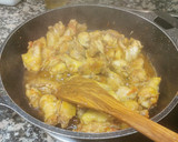 Foto del paso 3 de la receta: Aletes de pollastre amb torrons, melmelada de taronja i pinyons