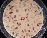 A picture of step 2 of Apple-Strawberry-Paneeri.