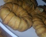 A picture of step 4 of Ring samosa.