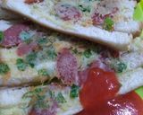 Foto langkah ke 5 dari resep Pizza Kulit Roti Tawar Ekonomis.