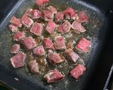 Gambar langkah 4 resipi Cowboy Butter Steak.